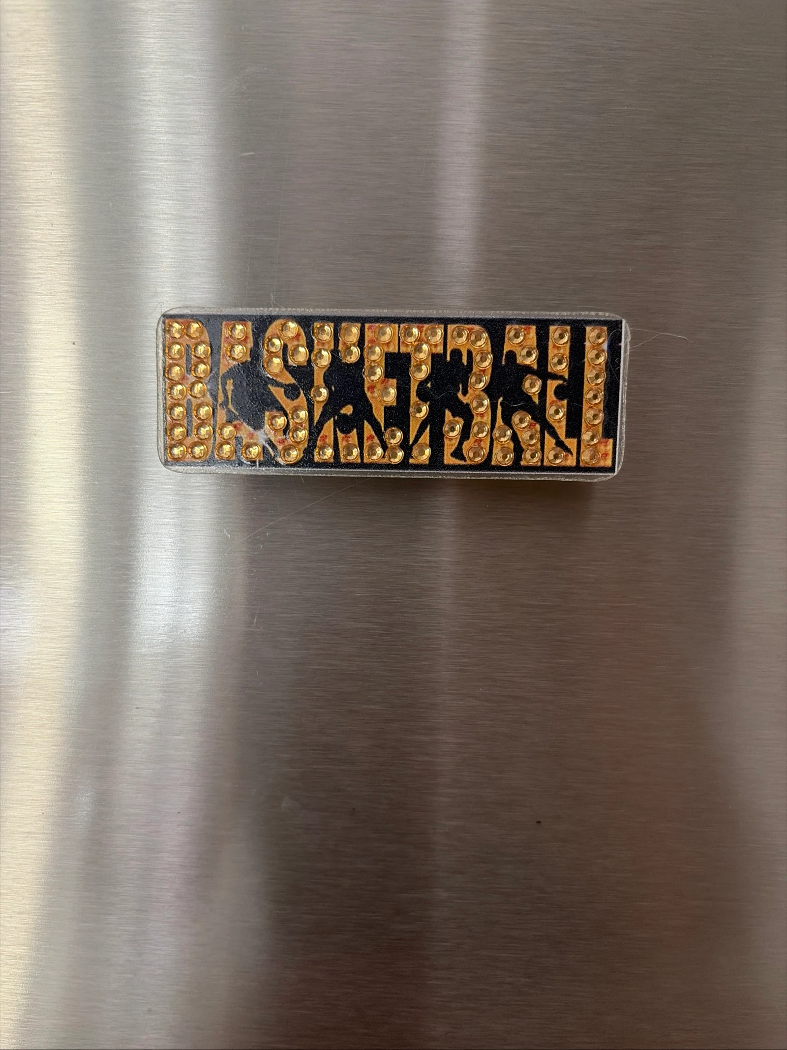 Magnet basket 